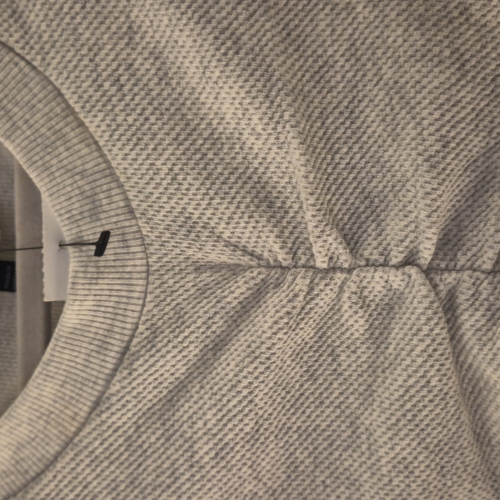 Cabi 4750 Chaser Tee - Picture 4 of 7